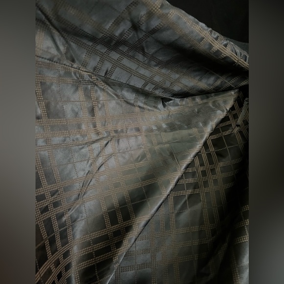 Burberry woolen coat usa large also fit medium - Picture 14 of 15